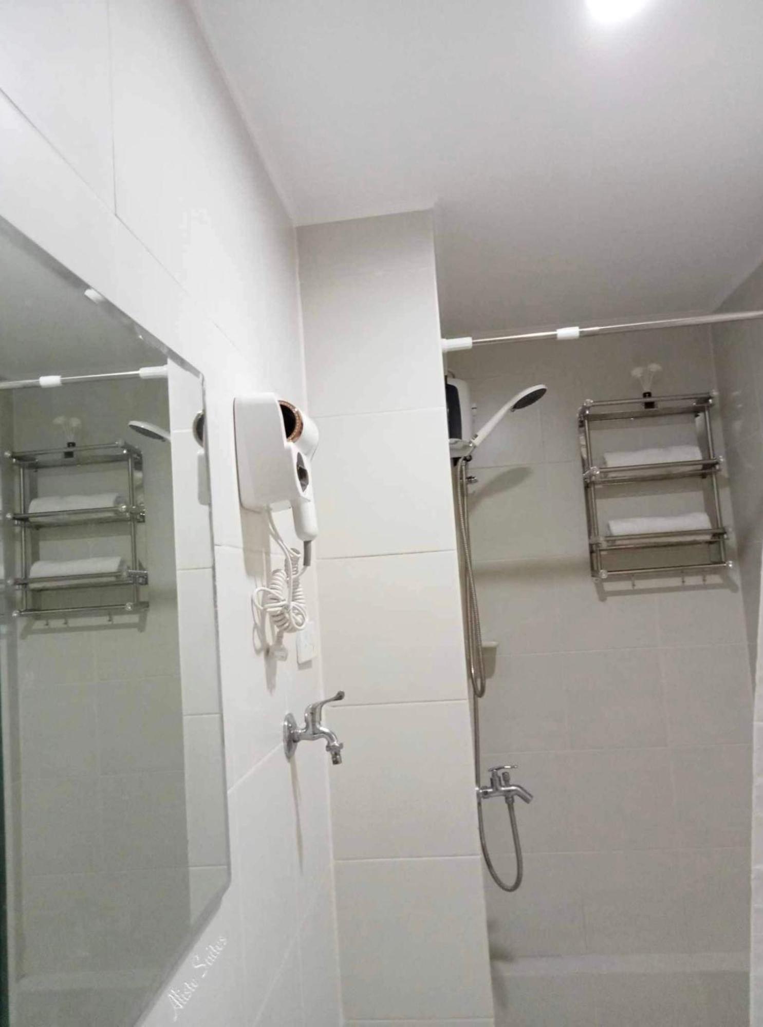 Aliste Suites Marina Spatial Dumaguete City Eksteriør bilde