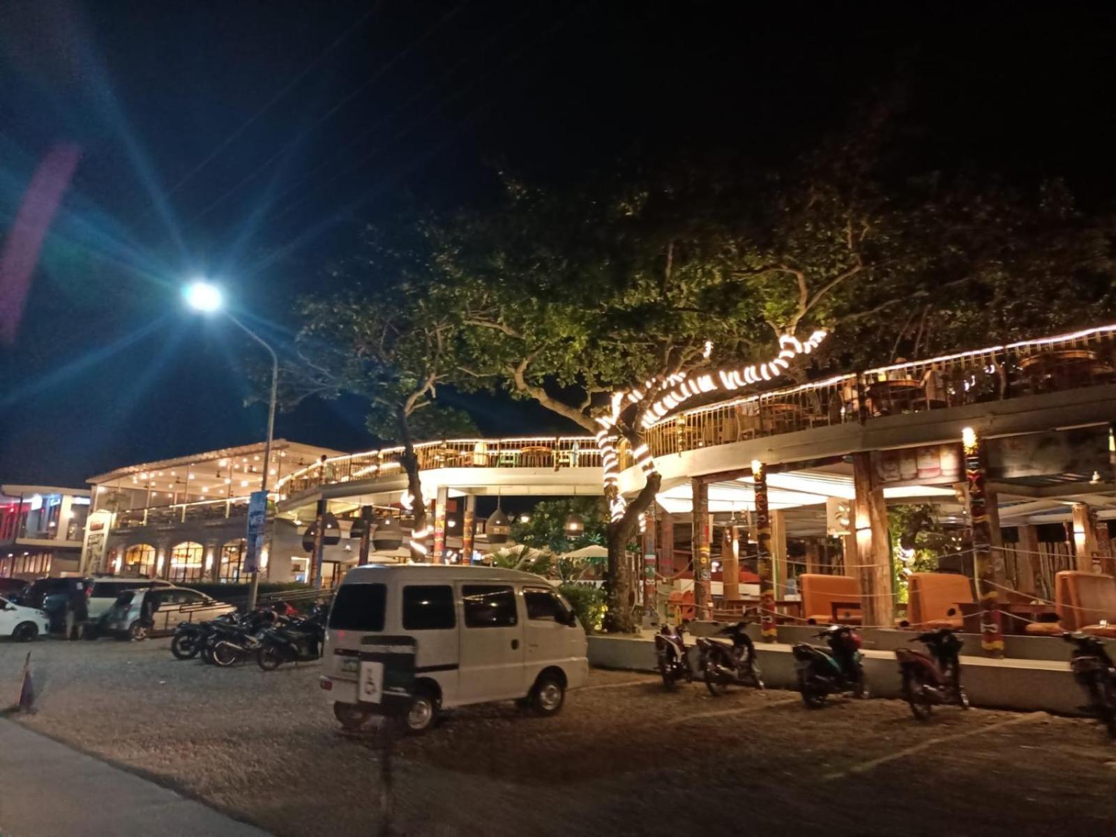 Aliste Suites Marina Spatial Dumaguete City Eksteriør bilde