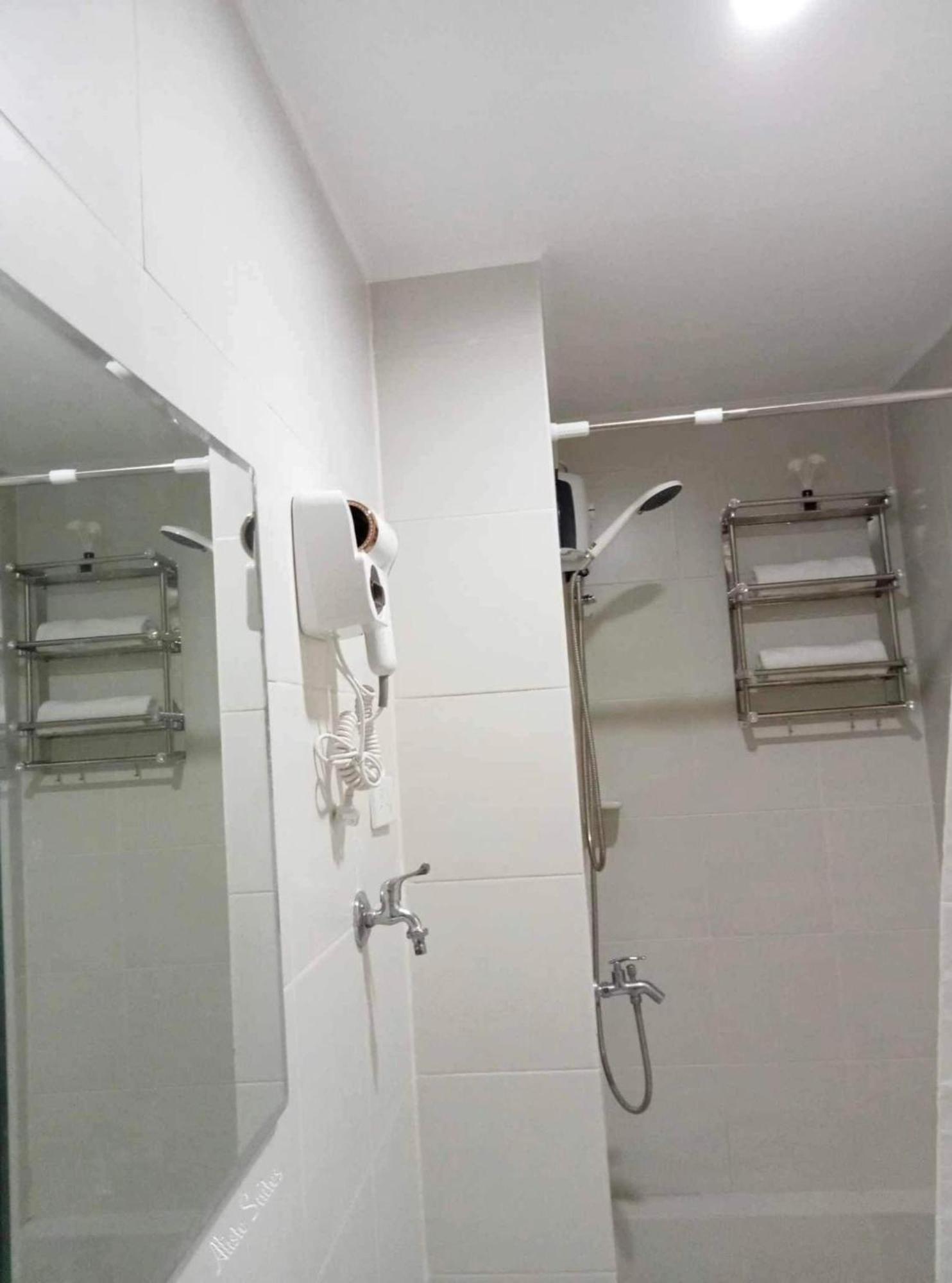 Aliste Suites Marina Spatial Dumaguete City Eksteriør bilde